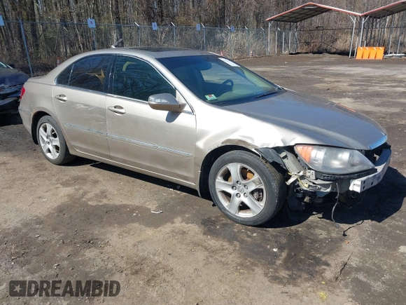 2008 Acura RL with VIN JH4KB16558C002220, listed as a IAAI auction lot 41752374 with 165,920 mi miles and . Bid and sale history available at DreamBid. Image 1.