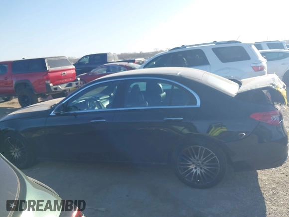 2022 Mercedes-Benz C 300 with VIN W1KAF4HB4NR058640, listed as a IAAI auction lot 41776946 with 47,882 mi miles and . Bid and sale history available at DreamBid. Image 14.