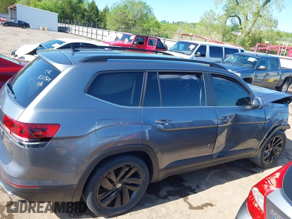 2022 Volkswagen Atlas SE с VIN 1V2KR2CA1NC536507, выставлен на аукционе IAAI как лот 42078077 с пробегом 59 539 миль миль и . История ставок и продаж доступна на DreamBid. Изображение 14.