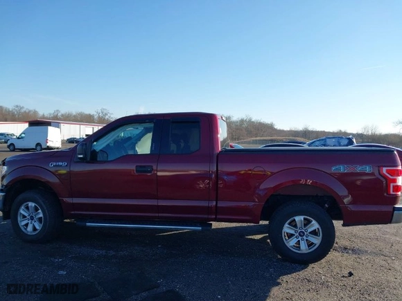 2018 Ford F-150 XL with VIN 1FTEX1EB3JFA21375, listed as a IAAI auction lot 41517176 with 123,198 mi miles. Bid and sale history available at carsss.com. Image 14.