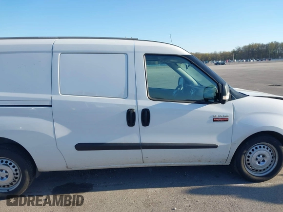 2017 Ram ProMaster City Cargo Tradesman z VIN ZFBERFAB0H6D59068, wystawiony jako IAAI lot #42040769 z przebiegiem 126 308 mil mil oraz . Historia ofert i sprzedaży dostępna na DreamBid. Obrazek 13.