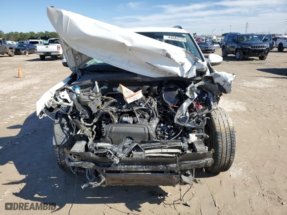2019 Volkswagen Tiguan S with VIN 3VV1B7AX2KM009383, listed as a Copart auction lot 43583725 with 0 mi miles and Salvage Title. Bid and sale history available at carsss.com. Image 5.