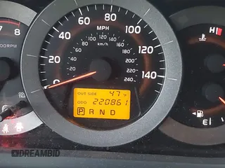 2006 Toyota RAV4 Sport with VIN JTMBK32VX66005712, listed as a IAAI auction lot 41025837 with 220,861 mi miles. Bid and sale history available at carsss.com. Image 15.