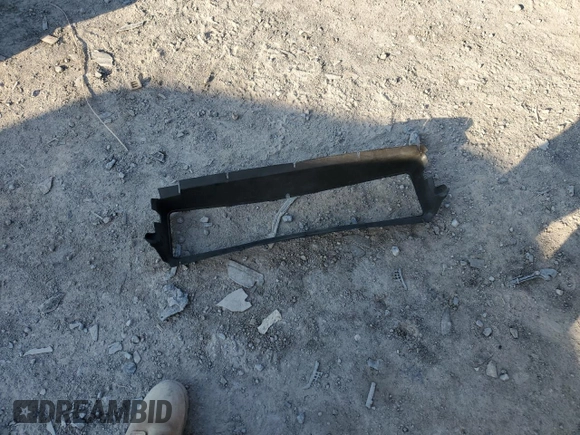 2020 Ford Explorer Limited с VIN 1FMSK7FH1LGA11198, выставлен на аукционе Copart как лот 54845545 с пробегом 54 974 миль миль и Списание • Salvage title. История ставок и продаж доступна на DreamBid. Изображение 13.