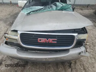 2004 GMC Yukon SLE with VIN 1GKEC13V64J114129, listed as a Copart auction lot 79804154 with 0 mi miles and Salvage Title. Bid and sale history available at carsss.com. Image 13.