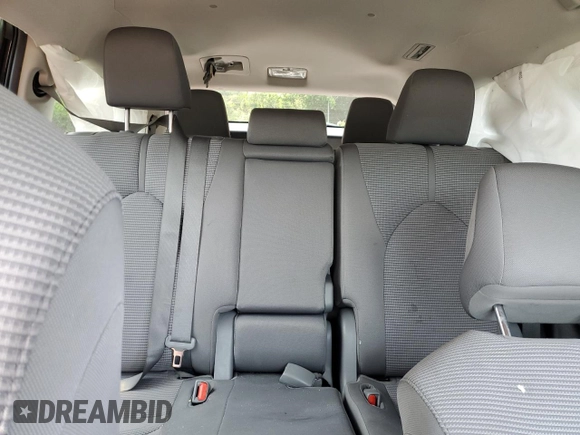 2022 Toyota Highlander LE z VIN 5TDBZRBH4NS176057, wystawiony jako Copart lot #60428025 z przebiegiem 54 600 mil mil oraz Szkoda całkowita • Salvage title. Historia ofert i sprzedaży dostępna na DreamBid. Obrazek 10.
