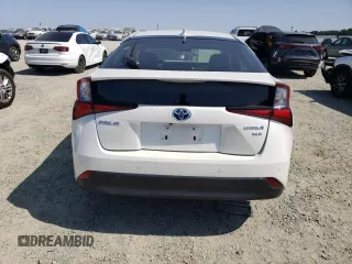 2020 Toyota Prius L Eco with VIN JTDKARFU6L3124832, listed as a Copart auction lot 60941025 with 42,646 mi miles and Salvage title. Bid and sale history available at DreamBid. Image 6.