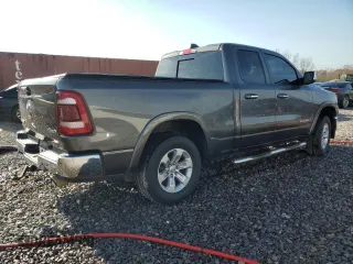 2019 Ram 1500 Laramie with VIN 1C6SRFDT3KN860915, listed as a Copart auction lot 85208584 with 118,902 mi miles and Salvage Title. Bid and sale history available at carsss.com. Image 3.