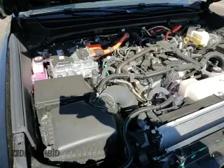 2025 Toyota Tacoma TRD Sport Hybrid with VIN 3TYLC5LN1ST020190, listed as a Copart auction lot 62184275 with 3,098 mi miles and Salvage title. Bid and sale history available at DreamBid. Image 13.