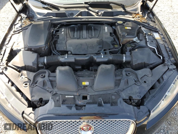 2015 Jaguar XF V6 Portfolio with VIN SAJWJ0FFXF8U60040, listed as a Copart auction lot 52912695 with 112,618 mi miles and Salvage Title. Bid and sale history available at carsss.com. Image 11.