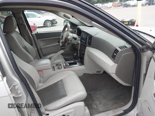 2007 Jeep Grand Cherokee Limited with VIN 1J8HR58277C572535, listed as a IAAI auction lot 42778336 with 156,436 mi miles and . Bid and sale history available at DreamBid. Image 5.