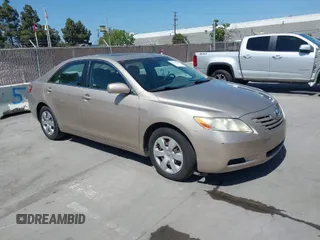2007 Toyota Camry CE with VIN 4T1BE46K17U135058, listed as a IAAI auction lot 42088044 with 181,916 mi miles. Bid and sale history available at carsss.com. Image 1.