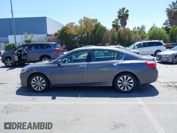 2013 Honda Accord EX с VIN 1HGCR2F76DA033881, выставлен на аукционе IAAI как лот 42559749 с пробегом 247 708 миль миль и . История ставок и продаж доступна на DreamBid. Изображение 14.