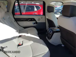 2020 Land Rover Range Rover z VIN SALGS5SE4LA590564, wystawiony jako IAAI lot #41767048 z przebiegiem 53 531 mil mil oraz . Historia ofert i sprzedaży dostępna na DreamBid. Obrazek 8.