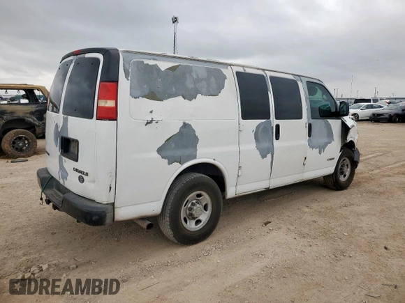 2006 Chevrolet Express Cargo z VIN 1GCGG25V861133375, wystawiony jako Copart lot #57604095 z przebiegiem 224 805 mil mil oraz Szkoda całkowita • Salvage title. Historia ofert i sprzedaży dostępna na DreamBid. Obrazek 3.