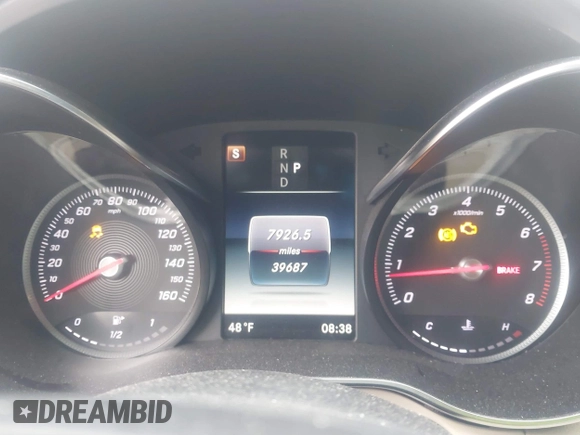 2018 Mercedes-Benz C 300 with VIN 55SWF4KB3JU246606, listed as a IAAI auction lot 41844444 with 39,687 mi miles and . Bid and sale history available at carsss.com. Image 7.