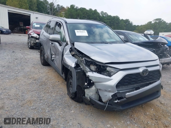 2019 Toyota RAV4 LE with VIN JTMK1RFVXKD033547, listed as a IAAI auction lot 40508021 with 72,849 mi miles. Bid and sale history available at carsss.com. Image 6.