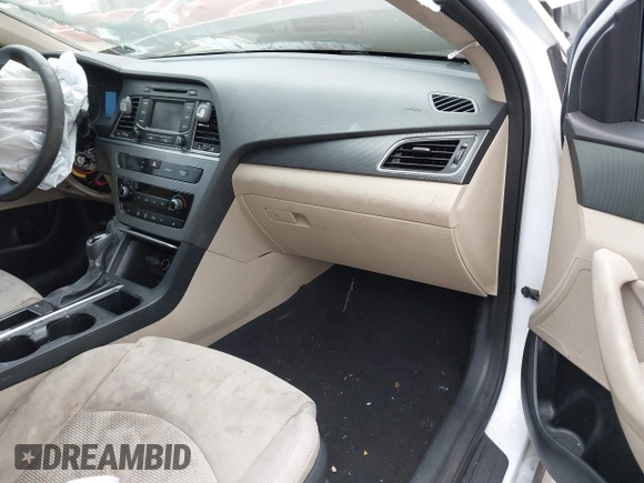 2015 Hyundai Sonata Sport with VIN 5NPE34AF4FH077344, listed as a IAAI auction lot 40833400 with 49,254 mi miles and . Bid and sale history available at DreamBid. Image 5.