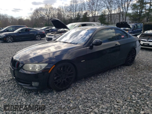 2011 BMW 3 Series 335i xDrive с VIN WBAKF9C51BE262129, выставлен на аукционе Copart как лот 52133195 с пробегом 99 942 миль миль и Чистый • Clean title. История ставок и продаж доступна на DreamBid. Изображение 1.