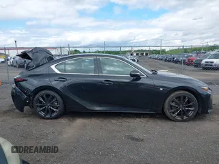 2021 Lexus IS 350 F Sport z VIN JTHGZ1E29M5021537, wystawiony jako IAAI lot #42343785 z przebiegiem 34 612 mil mil oraz . Historia ofert i sprzedaży dostępna na DreamBid. Obrazek 13.