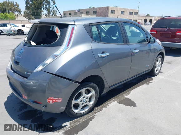 2014 Nissan LEAF SV с VIN 1N4AZ0CP9EC335871, выставлен на аукционе IAAI как лот 42349976 с пробегом 84 759 миль миль и . История ставок и продаж доступна на DreamBid. Изображение 4.