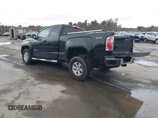 2016 GMC Canyon 4WD SLE with VIN 1GTH6BE30G1388545, listed as a IAAI auction lot 41741212 with 116,972 mi miles. Bid and sale history available at carsss.com. Image 3.