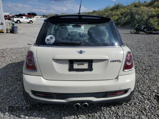 2011 MINI Hardtop S with VIN WMWSV3C57BTY14678, listed as a Copart auction lot 55501545 with 119,995 mi miles and Salvage title. Bid and sale history available at DreamBid. Image 6.