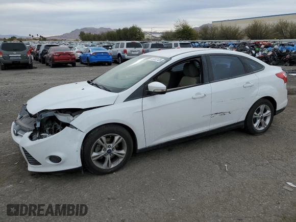 2014 Ford Focus SE with VIN 1FADP3F29EL441175, listed as a Copart auction lot 49352125 with 96,752 mi miles and Salvage Title. Bid and sale history available at carsss.com. Image 1.