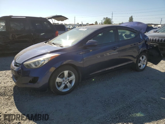 2013 Hyundai Elantra GLS z VIN 5NPDH4AE1DH246737, wystawiony jako Copart lot #64248184 z przebiegiem 132 716 mil mil oraz Szkody całkowita. Historia ofert i sprzedaży dostępna na DreamBid. Obrazek 1.