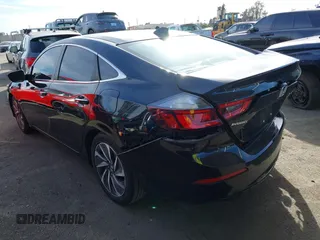 2020 Honda Insight Touring with VIN 19XZE4F91LE010778, listed as a IAAI auction lot 41430937 with 29,454 mi miles and . Bid and sale history available at carsss.com. Image 3.