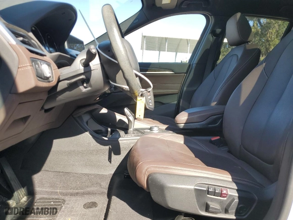 2020 BMW X1 xDrive28i with VIN WBXJG9C08L5R39360, listed as a Copart auction lot 48463685 with 28,855 mi miles and Salvage Title. Bid and sale history available at carsss.com. Image 7.