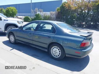 1997 Honda Accord LX с VIN 1HGCD5634VA121665, выставлен на аукционе IAAI как лот 42381259 с пробегом 180 249 миль миль и . История ставок и продаж доступна на DreamBid. Изображение 3.