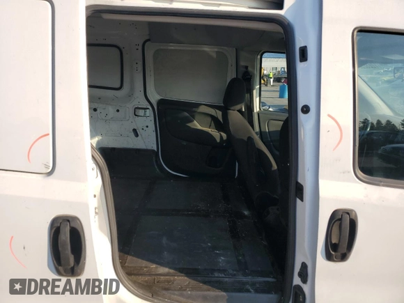 2015 Ram ProMaster City Cargo Tradesman with VIN ZFBERFAT8F6A24839, listed as a Copart auction lot 72232384 with 118,227 mi miles and Salvage Title. Bid and sale history available at DreamBid. Image 10.