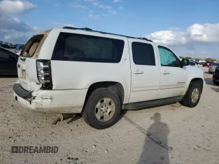 2011 Chevrolet Suburban LT with VIN 1GNSCJE07BR192781, listed as a Copart auction lot 85216194 with 0 mi miles and Salvage Title. Bid and sale history available at carsss.com. Image 3.