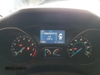2014 Ford Focus SE z VIN 1FADP3K20EL363391, wystawiony jako Copart lot #52556335 z przebiegiem 111 614 mil mil oraz Tytuł czysty. Historia ofert i sprzedaży dostępna na DreamBid. Obrazek 9.