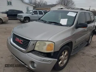 2002 GMC Envoy SLT with VIN 1GKDT13S522420800, listed as a IAAI auction lot 41624195 with 255,745 mi miles. Bid and sale history available at carsss.com. Image 2.