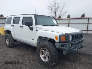 2007 Hummer H3 SUV with VIN 5GTDN13E878150474, listed as a IAAI auction lot 41799079 with 226,882 mi miles. Bid and sale history available at carsss.com. Image 1.