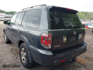 2006 Honda Pilot EX-L with VIN 5FNYF28536B028298, listed as a IAAI auction lot 42104705 with 244,790 mi miles. Bid and sale history available at carsss.com. Image 3.