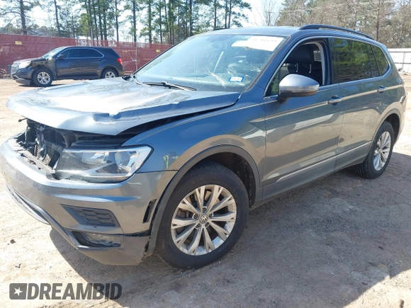 2018 Volkswagen Tiguan SEL with VIN 3VV3B7AX6JM001231, listed as a IAAI auction lot 41781659 with 137,930 mi miles and . Bid and sale history available at DreamBid. Image 17.