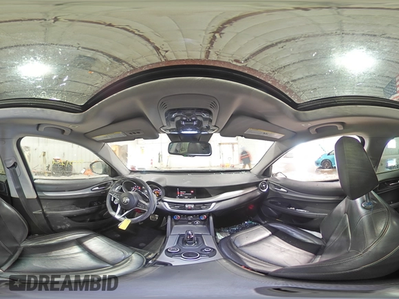 2019 Alfa Romeo Stelvio z VIN ZASPAKAN2K7C32117, wystawiony jako Copart lot #41795675 z przebiegiem 90 124 mil mil oraz Szkoda całkowita • Salvage title. Historia ofert i sprzedaży dostępna na DreamBid. Obrazek 16.
