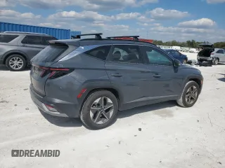 2025 Hyundai Tucson SEL Convenience with VIN 5NMJC3DE9SH466659, listed as a Copart auction lot 46993545 with 5,702 mi miles and Salvage Title. Bid and sale history available at carsss.com. Image 3.