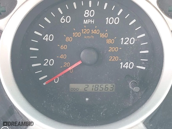 2006 Toyota Highlander w/3rd Row with VIN JTEDP21A460117651, listed as a IAAI auction lot 40618172 with 218,563 mi miles. Bid and sale history available at carsss.com. Image 15.