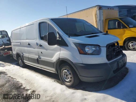 2016 Ford Transit Cargo with VIN 1FTYE1ZM5GKA06617, listed as a Copart auction lot 82596924 with 150,742 mi miles and Salvage Title. Bid and sale history available at carsss.com. Image 4.