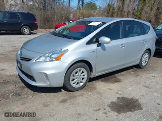 2013 Toyota Prius v Two with VIN JTDZN3EU7D3232878, listed as a IAAI auction lot 41930245 with 207,176 mi miles. Bid and sale history available at carsss.com. Image 17.