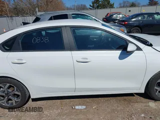 2021 Kia Forte LXS with VIN 3KPF24AD3ME396967, listed as a IAAI auction lot 41870838 with 10,046 mi miles and . Bid and sale history available at carsss.com. Image 13.