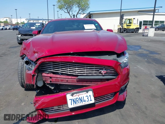 2016 Ford Mustang EcoBoost z VIN 1FA6P8THXG5252914, wystawiony jako IAAI lot #42184803 z przebiegiem 132 973 mil mil oraz . Historia ofert i sprzedaży dostępna na DreamBid. Obrazek 13.