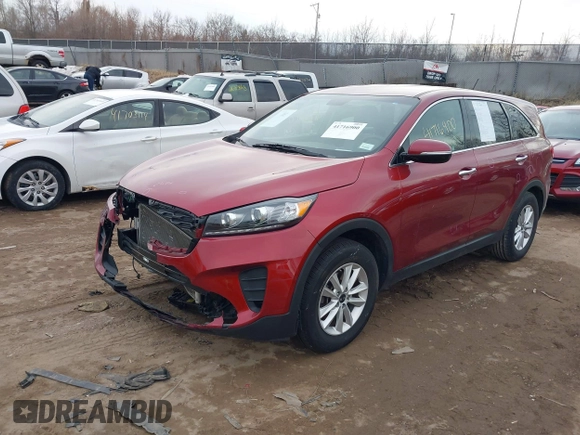 2019 Kia Sorento L with VIN 5XYPG4A35KG512845, listed as a IAAI auction lot 41716900 with 90,950 mi miles. Bid and sale history available at carsss.com. Image 2.