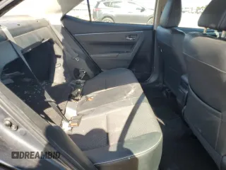 2015 Toyota Corolla L z VIN 2T1BURHE8FC287703, wystawiony jako Copart lot #58965715 z przebiegiem 79 688 mil mil oraz Szkoda całkowita • Salvage title. Historia ofert i sprzedaży dostępna na DreamBid. Obrazek 10.