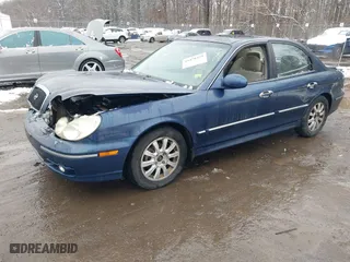 2004 Hyundai Sonata GLS with VIN KMHWF35H74A995106, listed as a IAAI auction lot 41478439 with 212,914 mi miles. Bid and sale history available at carsss.com. Image 17.