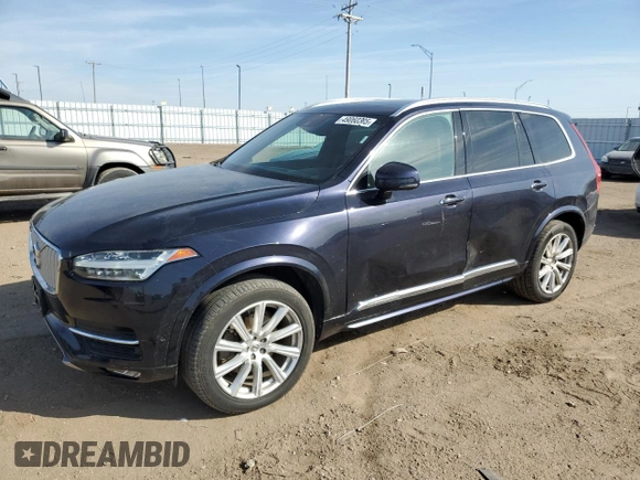 2017 Volvo XC90 Inscription with VIN YV4A22PL5H1113827, listed as a Copart auction lot 49060385 with 88,882 mi miles and Salvage Title. Bid and sale history available at carsss.com. Image 1.